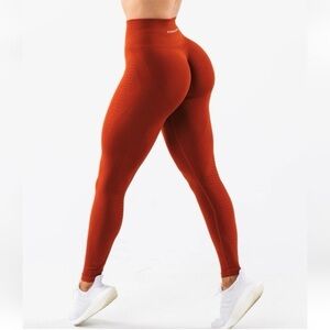 Alphalete Contour amplify leggings Times Square